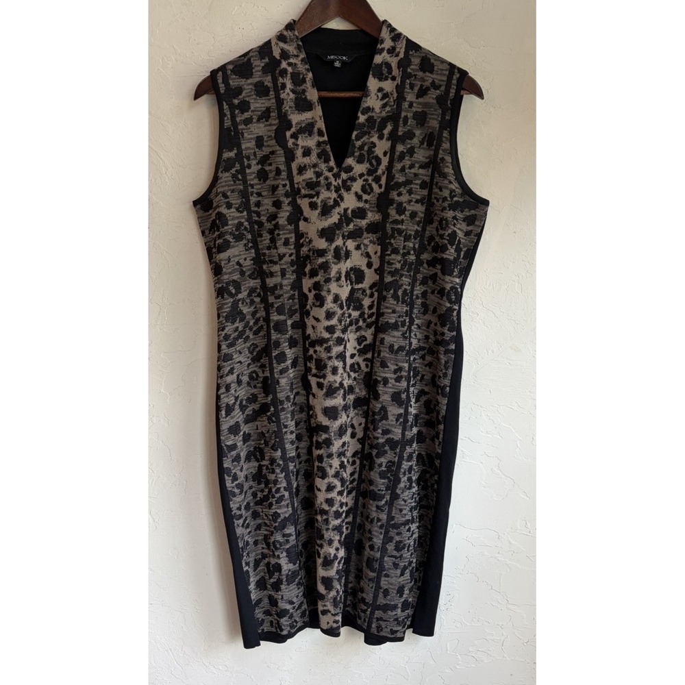 Misook Animal Print Black Sheath Dress M Luxury Workwear Minimalist Knit Career